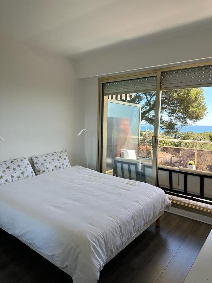 Bel Appartement Avec Vue Mer Villeneuve-Loubet Dış mekan fotoğraf