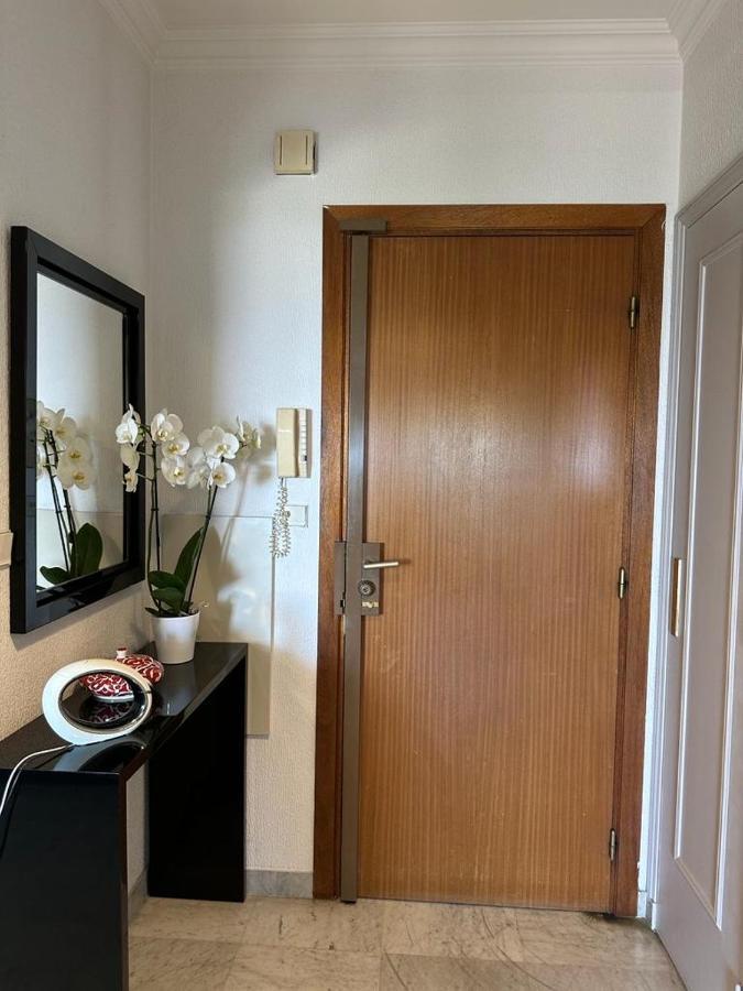 Bel Appartement Avec Vue Mer Villeneuve-Loubet Dış mekan fotoğraf